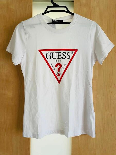 Tシャツ　GUESS