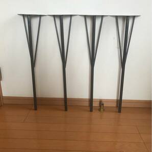 【新製品】テーブルのアイアン脚4本1組高さ約68センチ 机 直角 丸鋼支え棒 φ9。の画像1