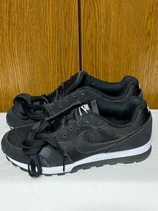 新品未使用NIKE MD RUNNER2 ブラック23.0〜23.5cm