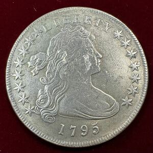 アメリカ 硬貨 古銭 自由の女神 1795年 ハクトウワシ 雲と13の星 独立十三州 盾 矢 オリーブの枝 コイン 銀貨 外国古銭 海外硬貨