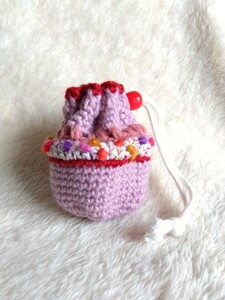 ミニ巾着袋ピンク　手編み　ハンドメイド