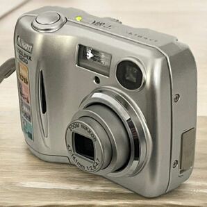 【稼働】Nikon ニコン COOLPIX2200 4.7-14.1ｍｍ 1：2.6-4.7 2.0メガピクセル コンパクトデジタルカメラ 箱・付属品なし 現状品の画像2