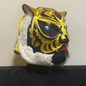 初代タイガーマスク 黄色サテン 伝説の画像1