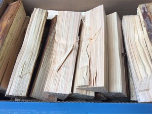 ヒノキ　薪　檜　バーベキュー　まき　キャンプ　火種　30本　天然木