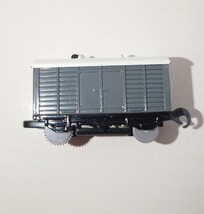 カプセルプラレール　トーマスシリーズ　貨車　モーター車　中古品_画像5