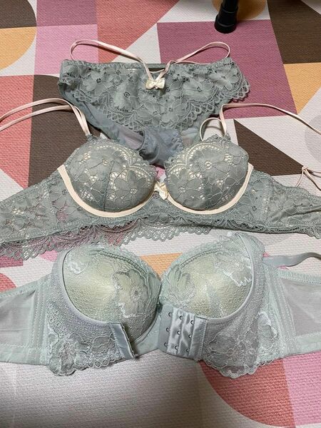 新品未使用　ブラジャー上下セット&ブラジャー1点&ショーツ3点セット(*^_^*)