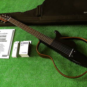 即決 YAMAHA SLG-200S 美品 サイレント静音アコースティックギター チューナー高性能リバーブ付ヤマハ製スチール弦エレアコ 専用ケース付属の画像1
