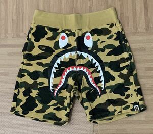 A BATHING APE