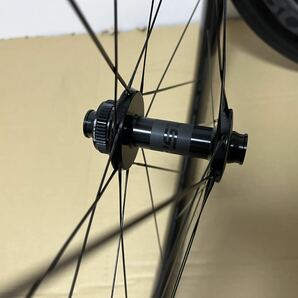 BONTRAGER ボントレガー AEOLUS RSL 62 DISC シマノ クリンチャー チューブレス カーボンホイールセット 美品 アイオロスの画像4