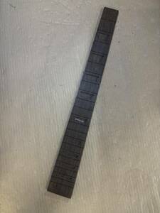 Y2738 エレキギター ローズウッド 指板材 1P 未使用品 未完成品