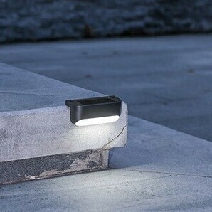 [新品/白8B] 屋外用 ライト LED 白光 8個セット ガーデンライト ウォールライト ステップライト ガイドライト ガーデン 庭 階段 防水照明の画像1