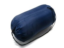 [新品/紺2C] アウトドア キャンプ シュラフ 寝袋 封筒寝袋 綿寝袋 紺 190×75(cm) 重量1000(g) 2点セット_画像2