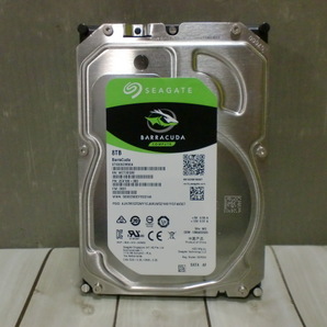 【3.5インチHDD/ 8TB】SEAGATE BARRACUDA ST8000DM004 SATA 42回/1009Hの画像1