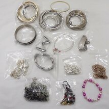 ★イミテーションアクセサリー 大量セット 総重量約4kg/ピアス/ネックレス/ブレスレット/指輪/ブローチ 他/まとめ&1972300038_画像5