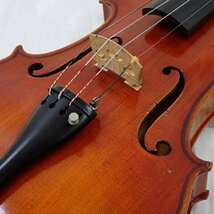 ★UMEZAWA VIOLIN/梅沢バイオリン No.U1 4/4 anno 1984 /ケース・あご当て 他付属品多数/弦楽器/ジャンク扱い&1932000269_画像4