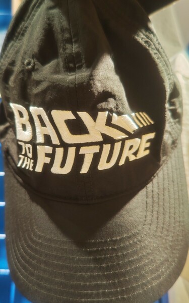 UNIVERSAL　STUDIOS　ユニバーサルスタジオ　バックトゥーザフューチャー　Back to the Future キャップ　帽子　ブラック