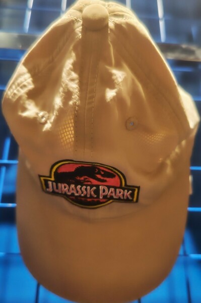 UNIVERSAL　STUDIOS　ユニバーサルスタジオ　JURASSICPARK　キャップ　帽子　ベージュ