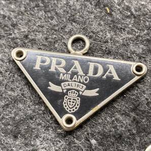 KO2352□PRADA プラダ ドッグタグ プレート チャーム 三角プレート パーツの画像2