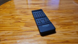 ケンウッド CDプレーヤー DP-8010用純正リモコン 動作品 美品 希少リモコン KENWOOD RC-P8010 電池液漏れ無し 他機器使用可能