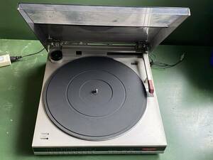 【ジャンク品】　sansui レコードプレイヤー　 P-M70　ME0409-9