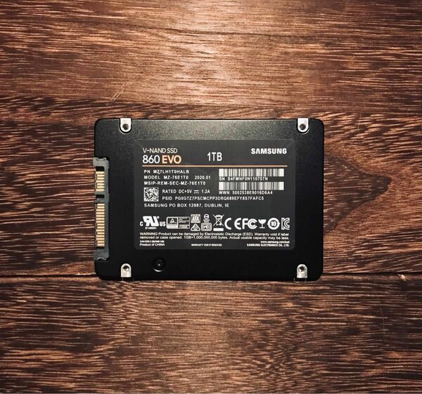 Samsung SSD 860 EVO 1TB MZ-76E1T0 CrystalDiskInfo正常 99% 127時間