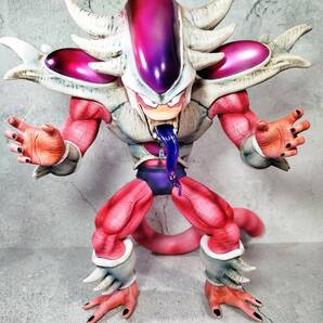 ドラゴンボールZ /フリーザ 第三形態 フィギュア 海外限定/フルリペイント 2次元彩色 二次元塗裝 H:30CMの画像1