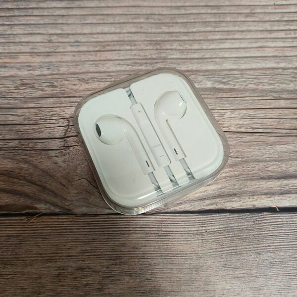 iPhone アップル EarPods イヤフォン 有線