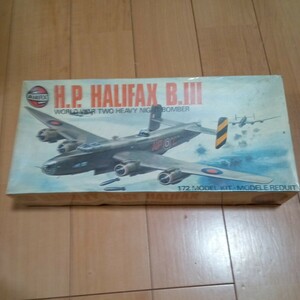 44-067 AIRFIX 1/72 H.P.HALIFAX B.lll