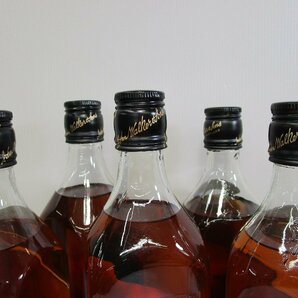 11本セット ジョニーウォーカ― ブラックラベル 黒キャップ 700-1000ml 40,43% Johnnie Walker スコッチ 未開栓 古酒 1円スタート/4-24-11の画像4