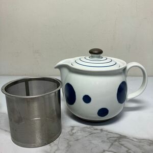 ロ2404-3103 波佐見焼 陶器ポット 丸紋ライン 茶こし付き 容量450ml 清秀 中古 茶こしにキズあり 60サイズ梱包予定