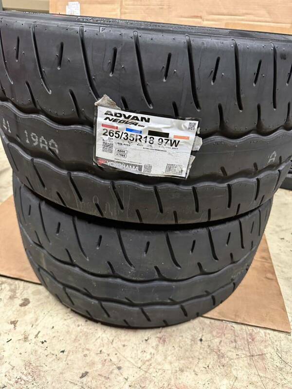 未使用！新品!?ヨコハマ AD09 265/35R18 265/35R18（97W）ADVAN NEOVA 2本 2023年製 ②