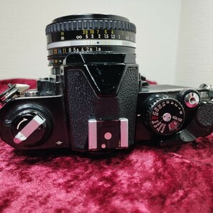 【委託品】 Nikon NEW FM2 Ai NIKKOR 50mm 1.8 フィルムカメラ シャッターOK 速度変化有り ニコン レンズ付き 1円スタート売り切りブラックの画像4