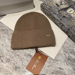 送料無料　Loro Piana　ロロピアーナ　秋冬新品　ニット帽子　男女兼用　アンゴラウサギの毛使用　ワンサイズ　2793