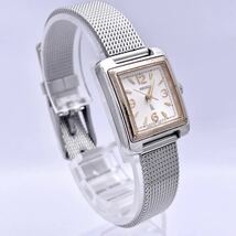 SEIKO セイコー LUKIA ルキア 1F21-5C40 腕時計 ウォッチ クォーツ quartz スクエア 金 ゴールド P261_画像3