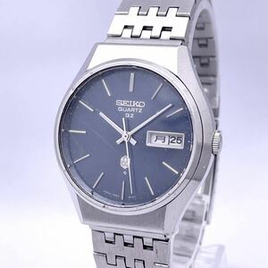 SEIKO セイコー QZ A 0923-8010-G 腕時計 ウォッチ クォーツ quartz デイデイト 銀 シルバー P308