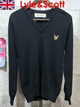 美品 英国製 Lyle&Scott Vネック セーター 黒 M メンズ ブラック ライル&スコット_画像1