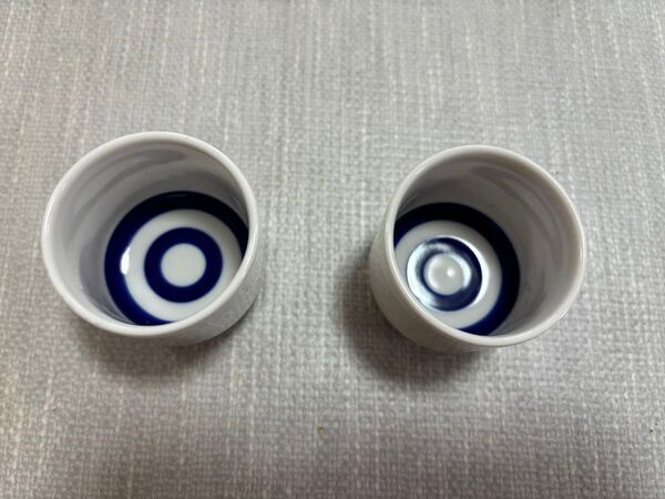 【美品】冷酒 日本酒 熱燗 お猪口 2個セット 酒器 ぐい飲み ぐい呑み