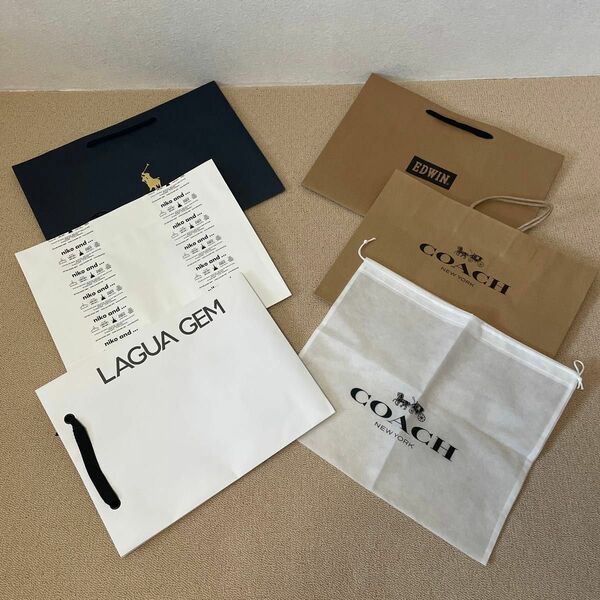 【COACH】ブランドショップ 紙袋 色々