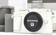 【 良品 | 動作ワケアリ 】 OLYMPUS PEN E-PL10 ボディ ホワイト 【 モーター回転のような振動あり | 撮影は正常に行える状態 】_画像1