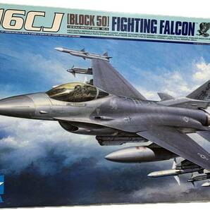 タミヤ 1/32 F-16CJ ファイティングファルコンの画像1
