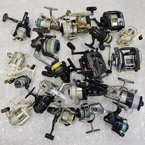 E051(7800)-611 リール20個まとめ 約7.8㎏ Daiwa ダイワ SHIMANO シマノ RYOBI リョービ OLYMPIC オリンピック 他 状態様々の画像1