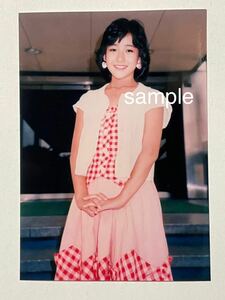  Okada Yukiko L stamp photograph idol 1049