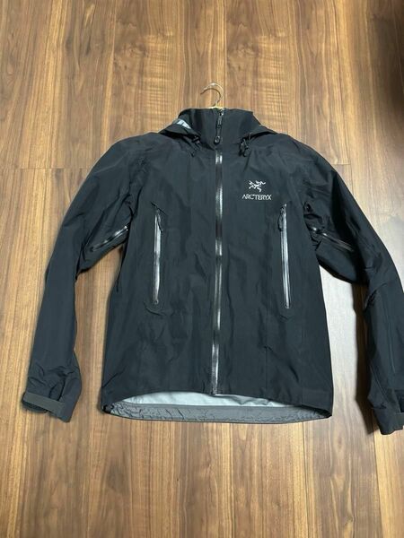 アークテリクス Arc'teryx beta AR jacket