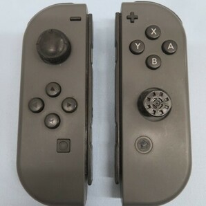 セット★Nintendo HAC-015 HAC-016 Joy-con グレー Switch 任天堂 スイッチ ジョイコン ストラップ/グリップ付き USED 93566★！！の画像2