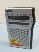 ★Aiwa CR-NS125 ポケットラジオ FM/AM 3BAND アイワ 片耳イヤホン/電池付き 動作品 93668★！！_画像1