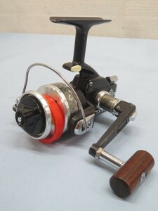 ★Daiwa SS700 スピニングリール ダイワ フィッシング 釣り具 動作品 93726★！！