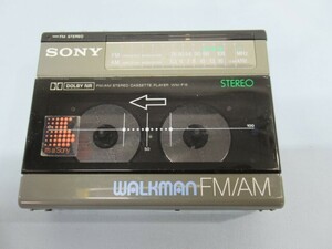●●SONY WM-F15 カセットプレーヤー ソニー ブルー WALKMAN FM/AMラジオ付ウォークマン オーディオ機器 ジャンク USED 93915●●！！