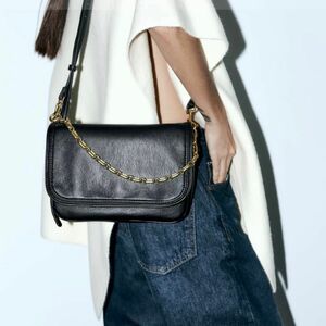 ZARA ザラ　チェーン　ベーシッククロスボディバッグ　【送料込】