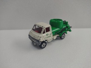 トミカ　トヨタ　ダイナ　バキューム車