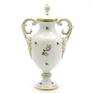 Art hand Auction Herend Vienna Rose Simple Vase (06492) Vase décoratif avec couvercle Base fantaisie Peint à la main Porcelaine Arrangement de fleurs Décoration Fabriqué en Hongrie Nouveau Herend, meubles, intérieur, accessoires d'intérieur, vase